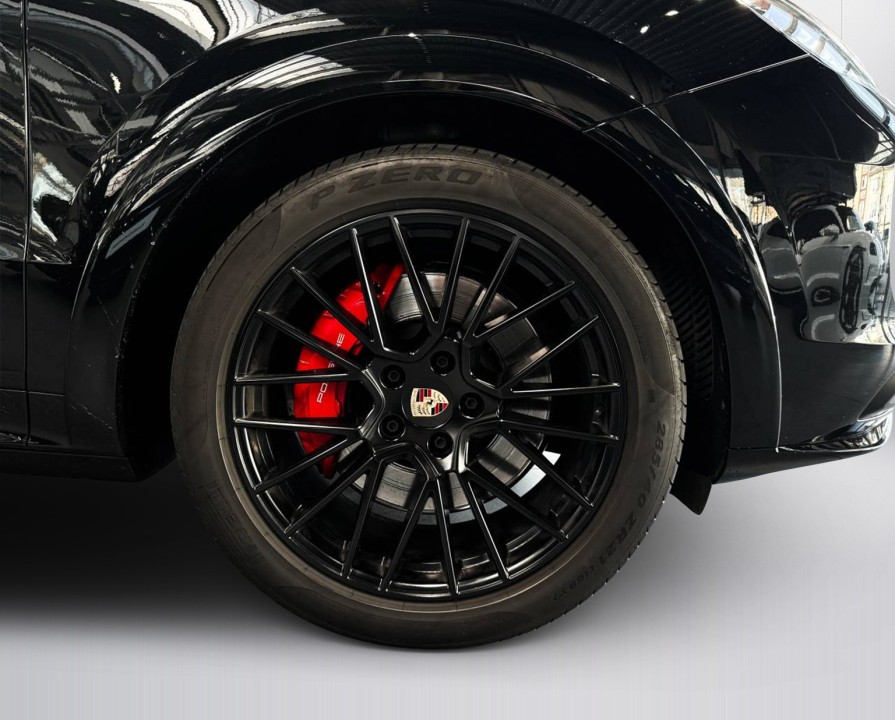 Porsche Cayenne GTS Coupe - foto 37