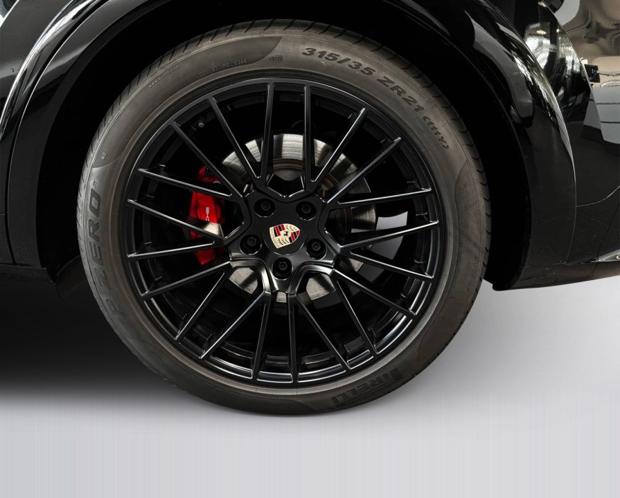 Porsche Cayenne GTS Coupe - foto 39