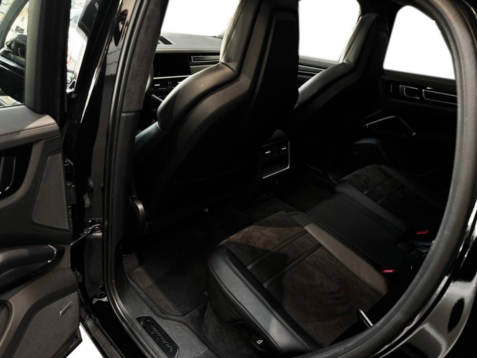 Porsche Cayenne GTS Coupe - foto 8