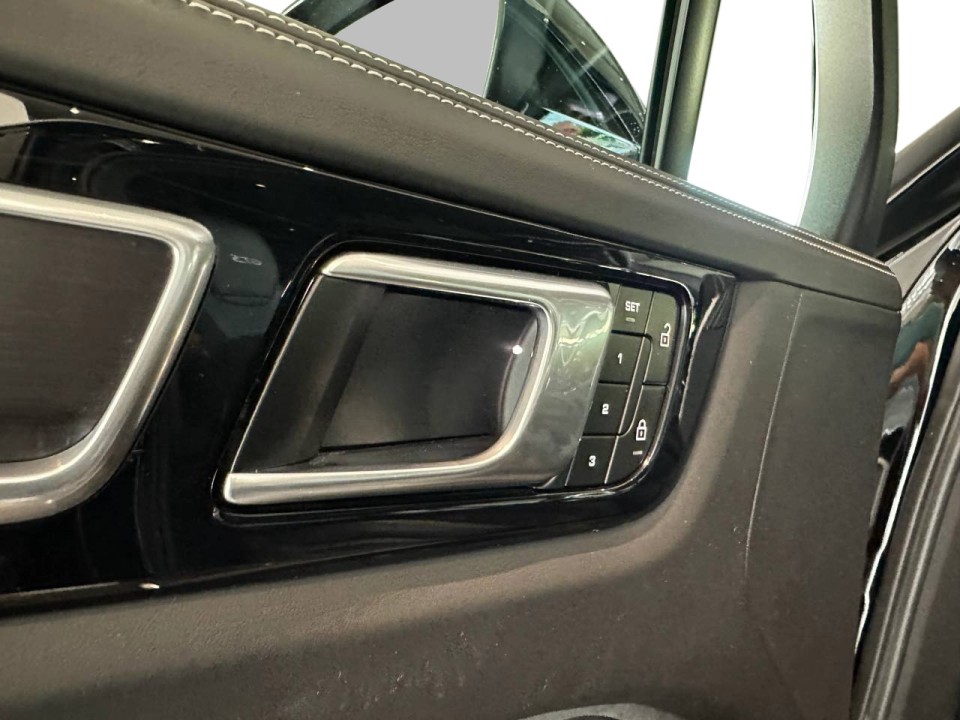 Porsche Cayenne Coupe GTS - foto 23