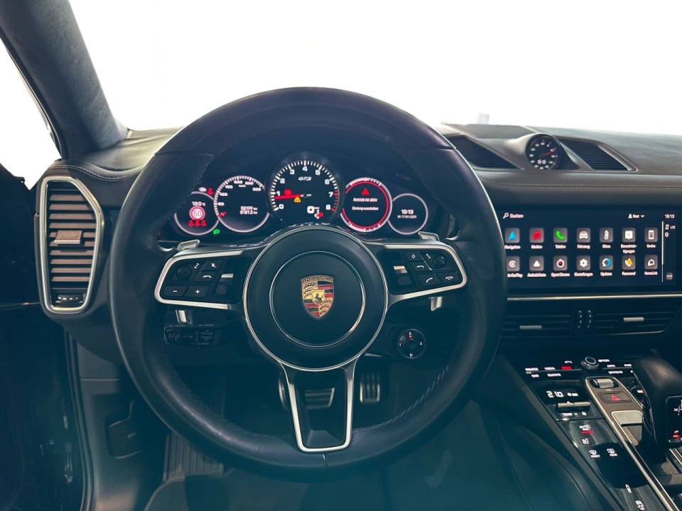 Porsche Cayenne Coupe GTS - foto 15