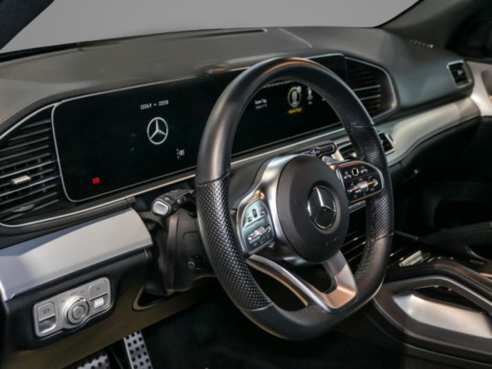 Mercedes-Benz GLE 300d 4Matic AMG - foto 7