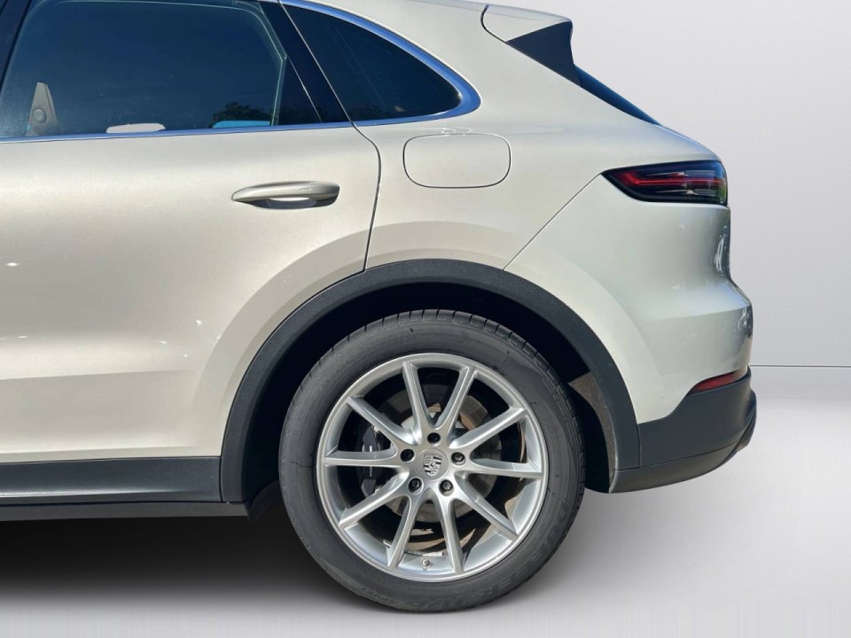 Porsche Cayenne E-Hybrid - foto 32