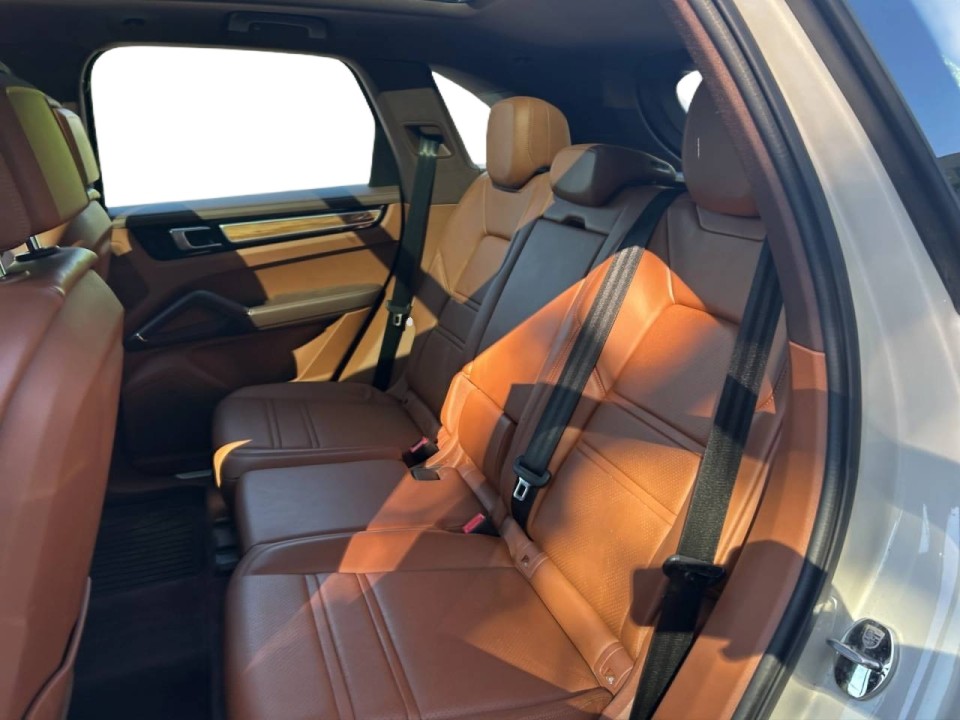 Porsche Cayenne E-Hybrid - foto 11