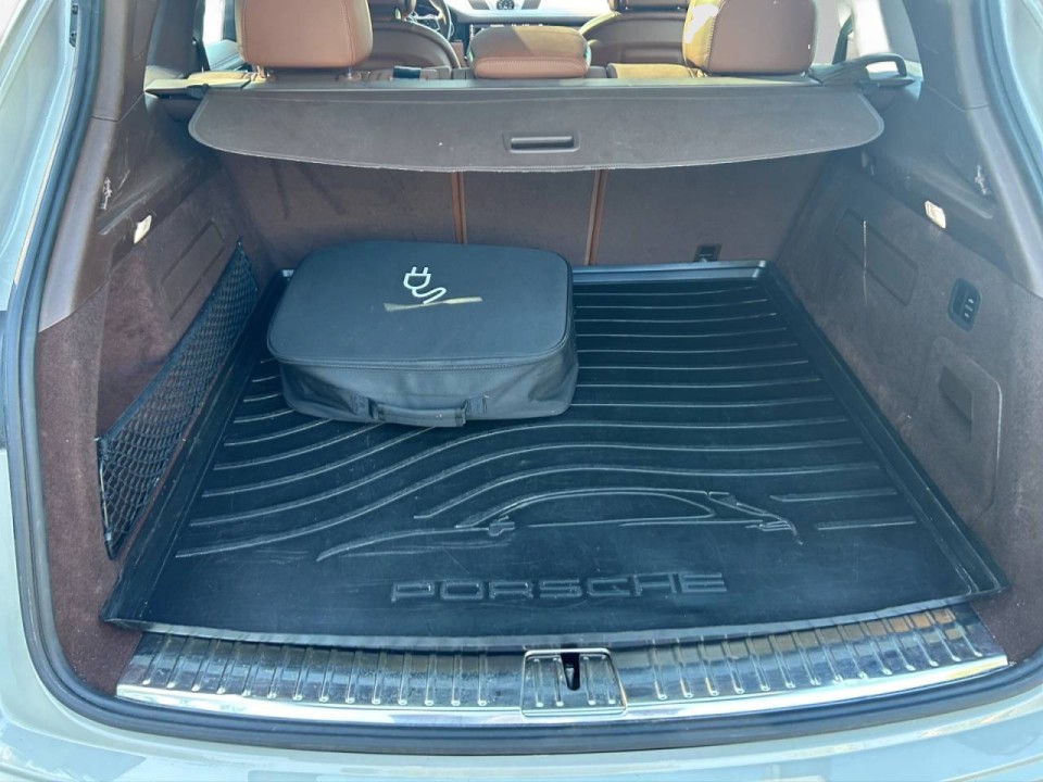 Porsche Cayenne E-Hybrid - foto 28