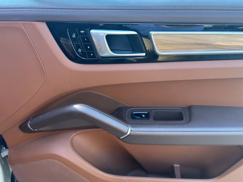 Porsche Cayenne E-Hybrid - foto 26