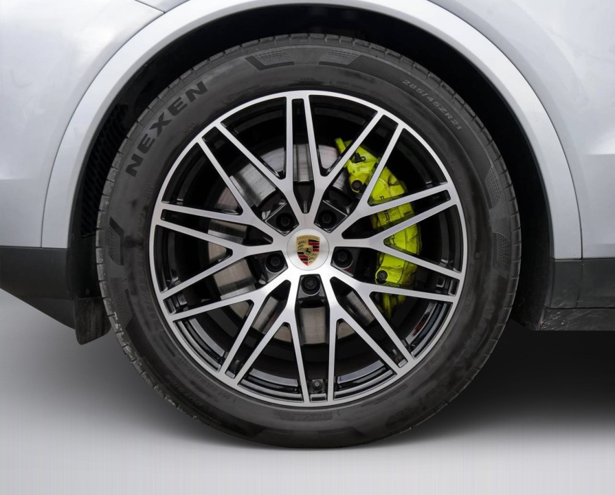 Porsche Cayenne Coupe E-Hybrid - foto 32