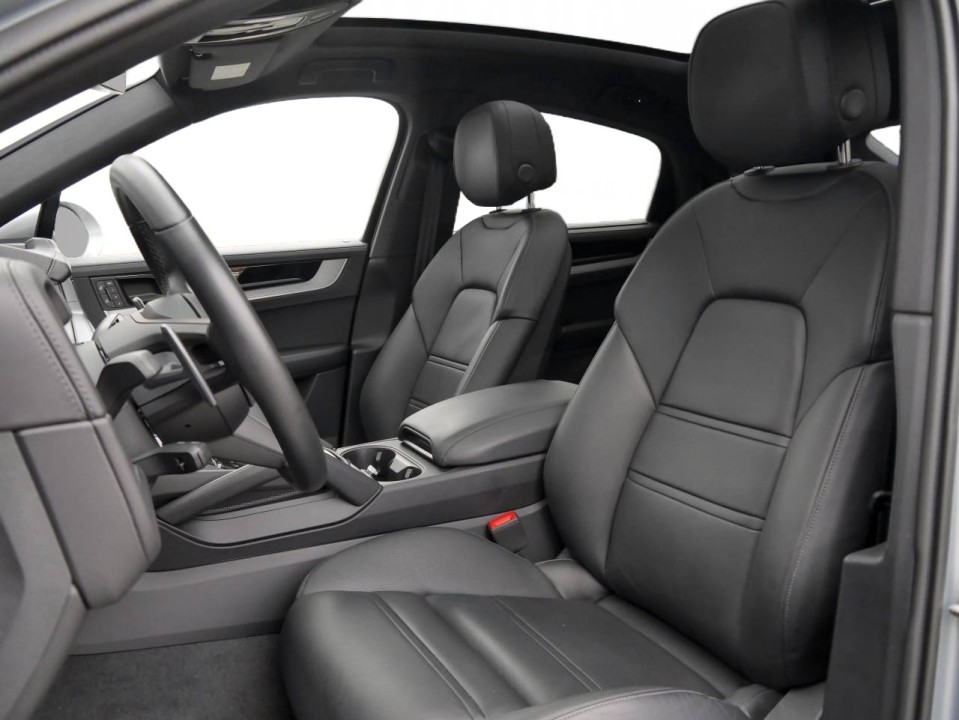 Porsche Cayenne Coupe E-Hybrid - foto 10