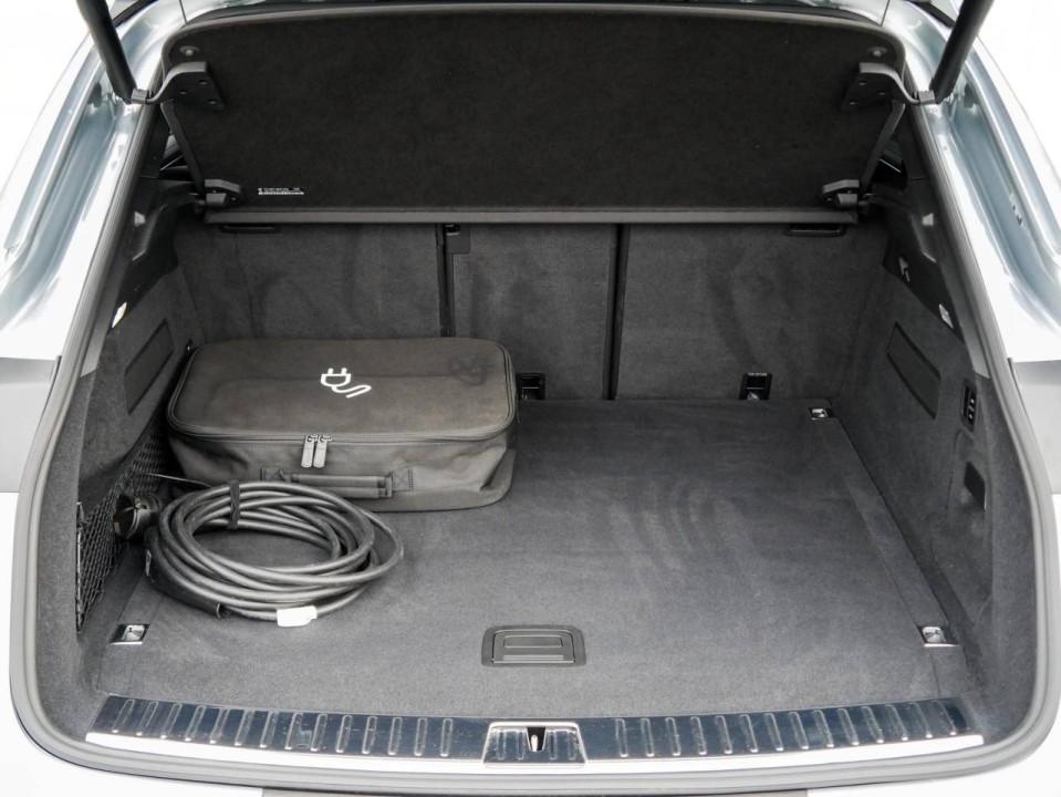 Porsche Cayenne Coupe E-Hybrid - foto 31