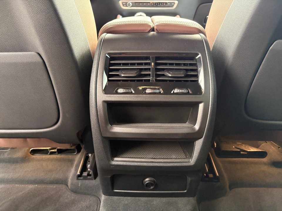 BMW X6 xDrive30d - foto 9