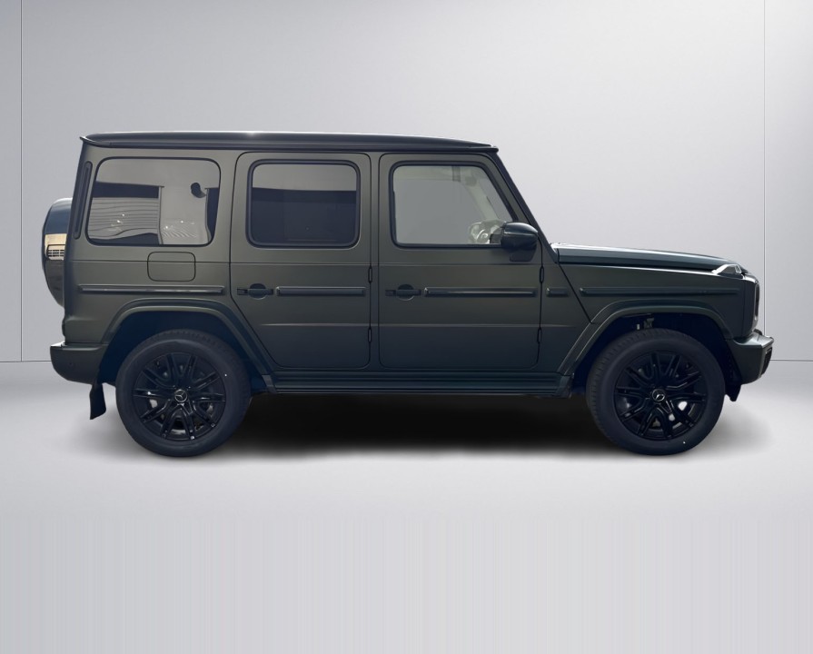 Mercedes-Benz G 450d AMG Line (2)