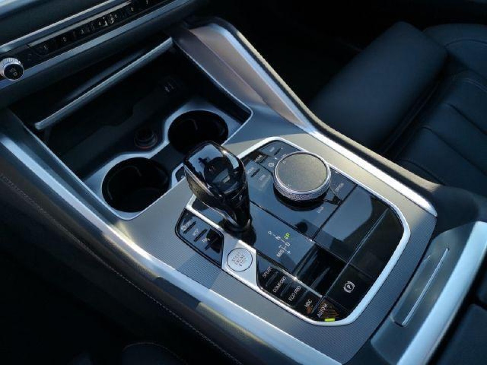 BMW X6 xDrive40i - foto 17