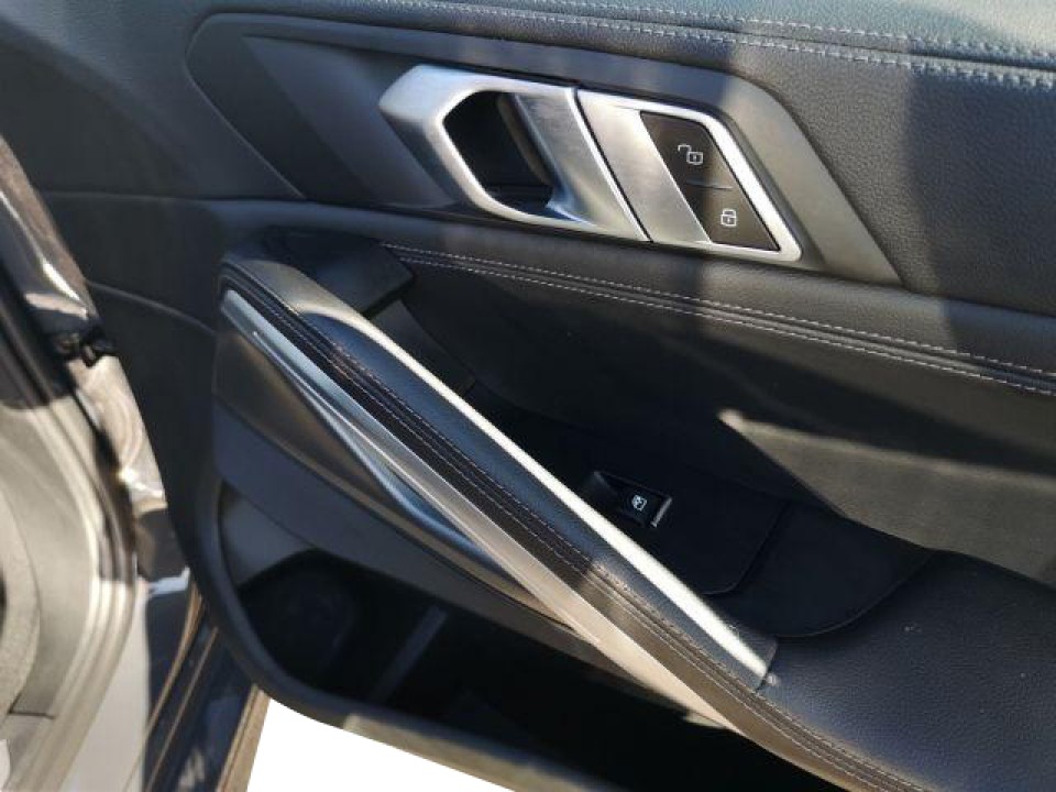 BMW X6 xDrive40i - foto 21