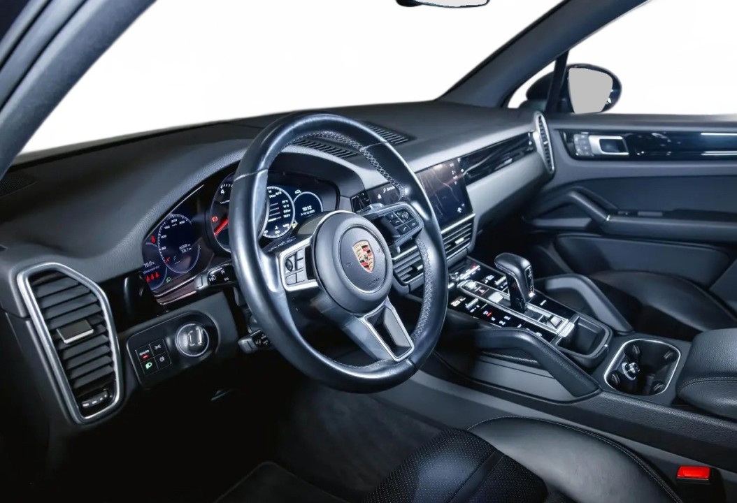 Porsche Cayenne - foto 8