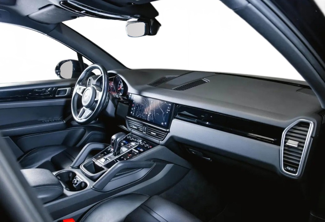 Porsche Cayenne - foto 9