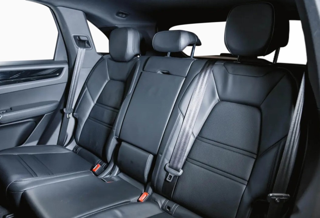 Porsche Cayenne - foto 22