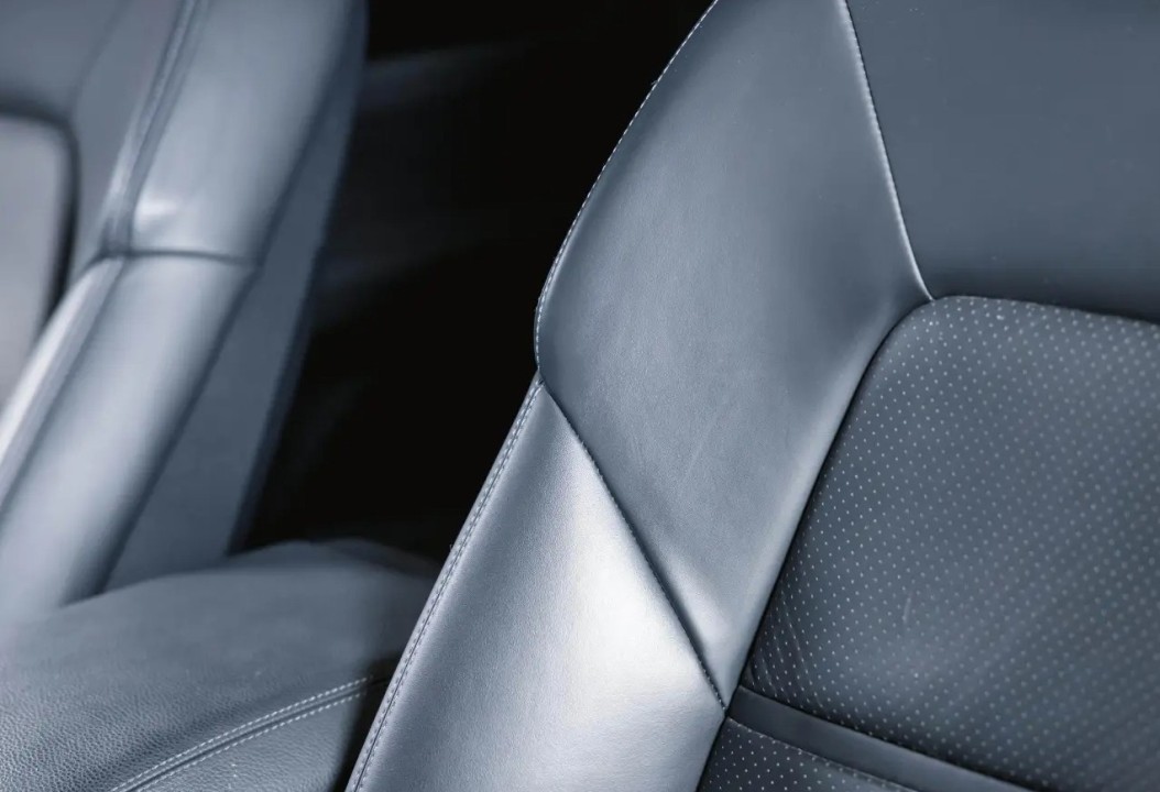 Porsche Cayenne - foto 21