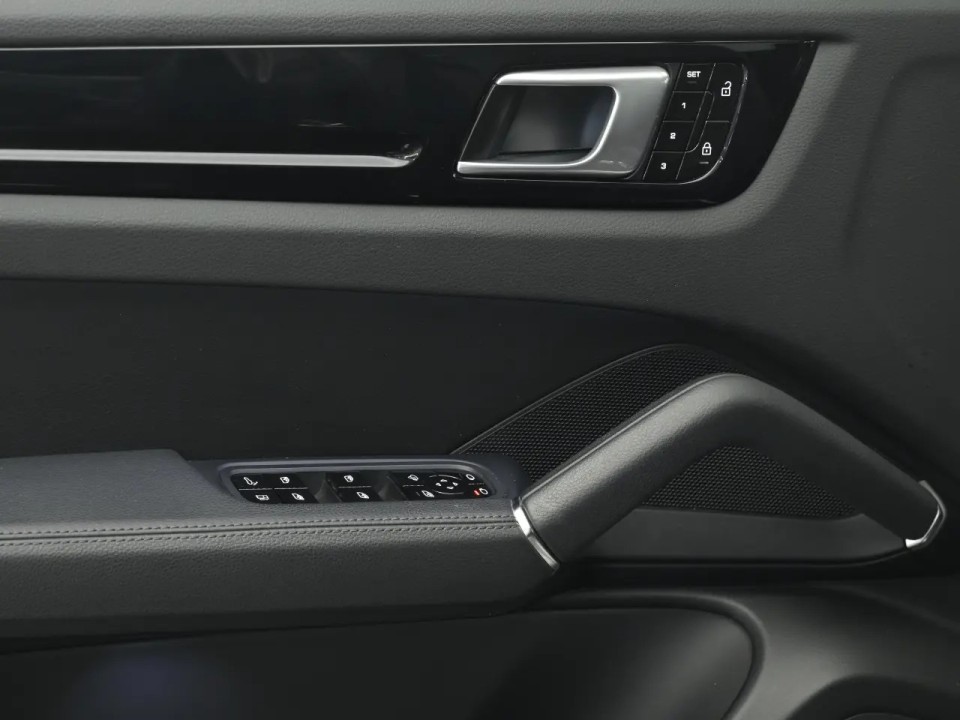 Porsche Cayenne E-Hybrid - foto 19