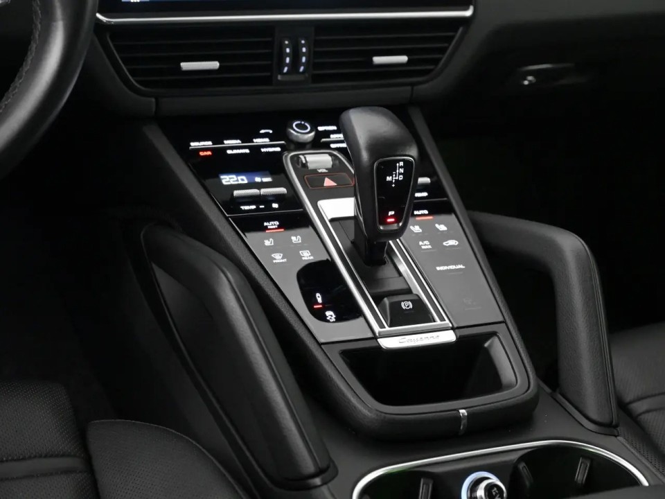 Porsche Cayenne E-Hybrid - foto 12