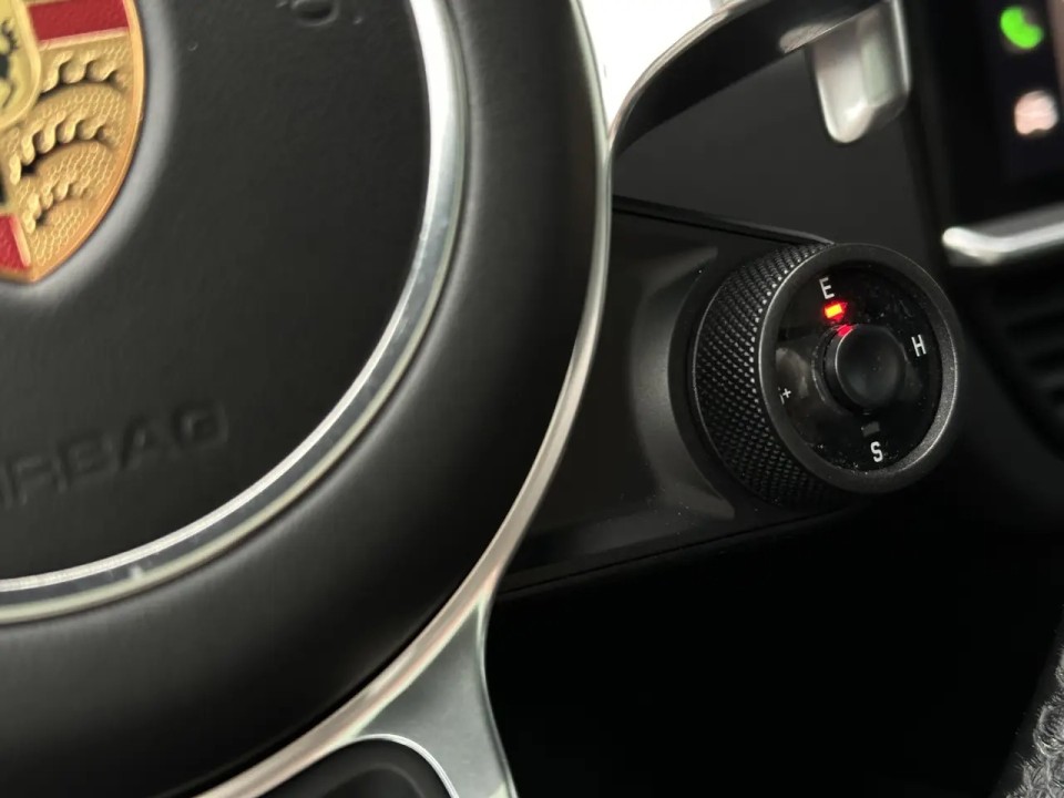 Porsche Cayenne E-Hybrid - foto 13