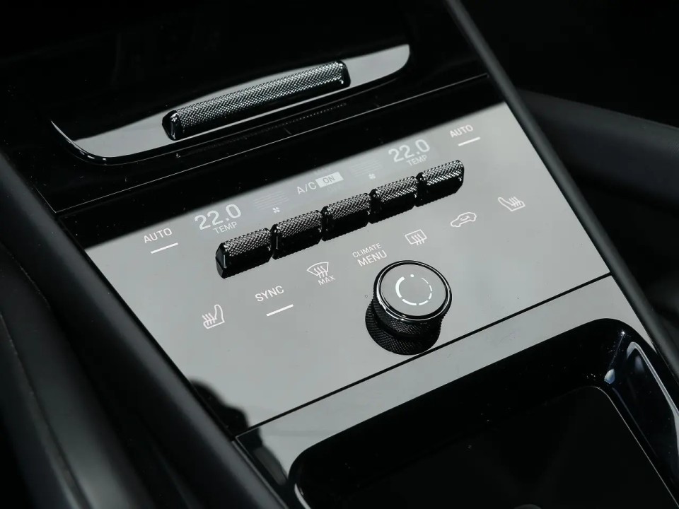 Porsche Cayenne E-Hybrid - foto 16