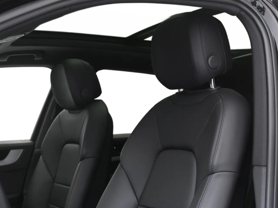 Porsche Cayenne - foto 18