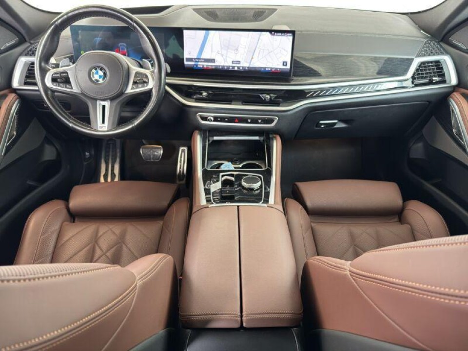 BMW X6 M60I xDrive (5)