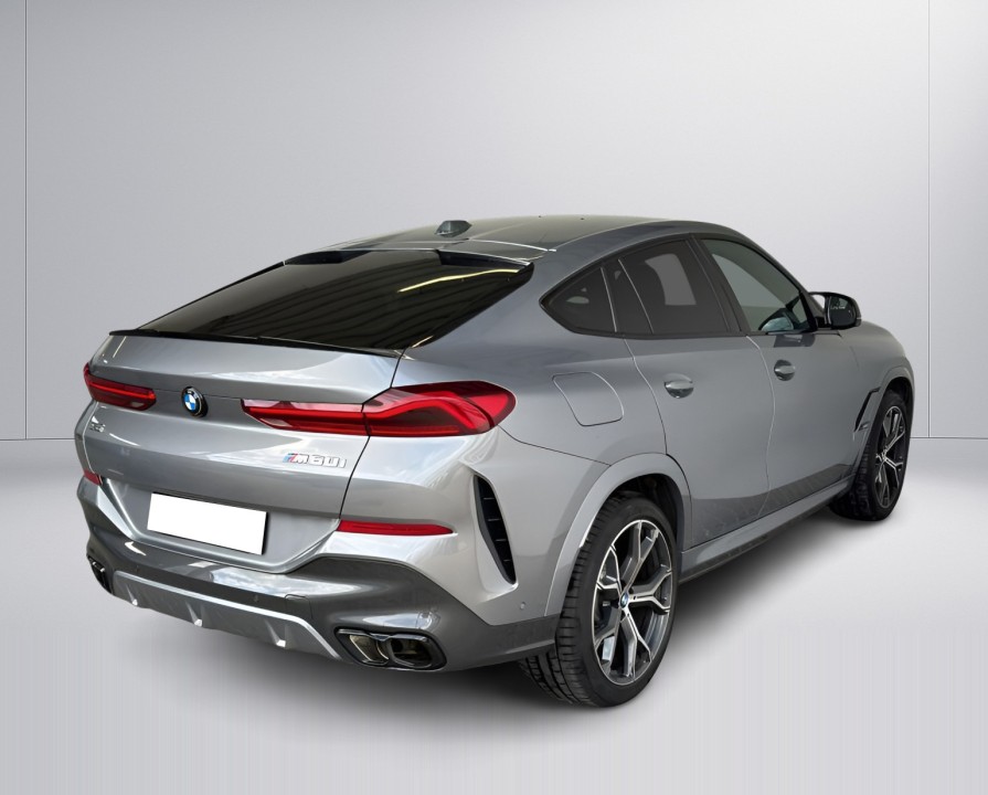 BMW X6 M60I xDrive (2)