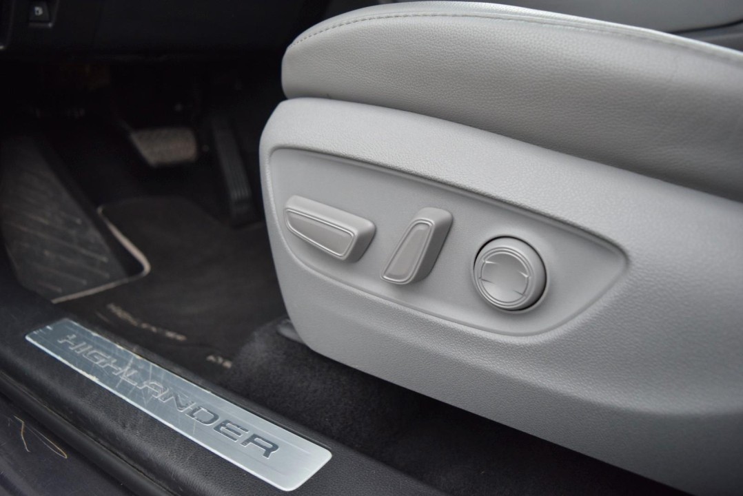 Toyota Highlander Executive - foto 20