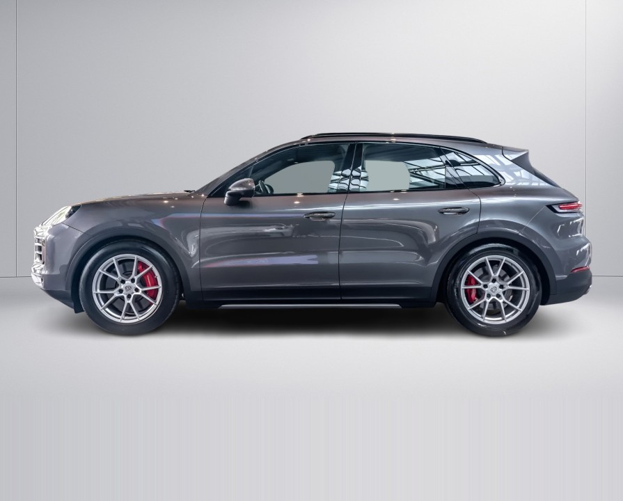 Porsche Cayenne S (2)