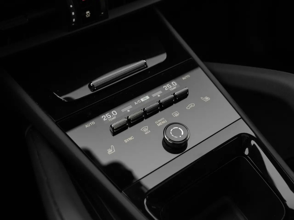 Porsche Cayenne E-Hybrid - foto 18