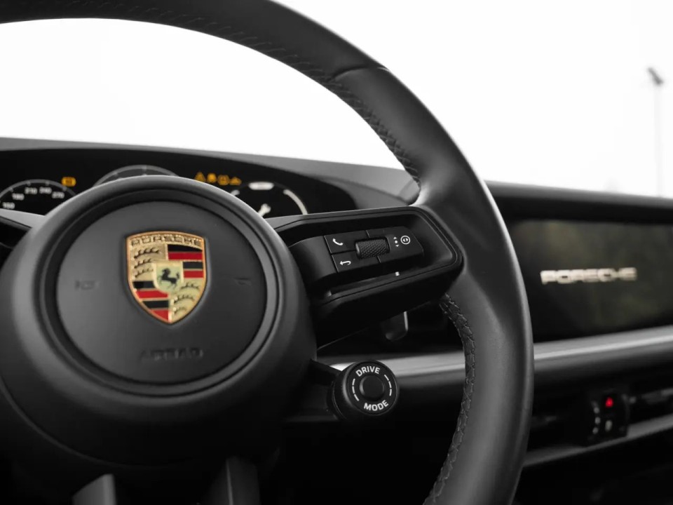 Porsche Cayenne E-Hybrid - foto 11