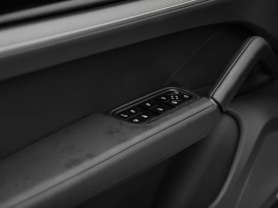 Porsche Cayenne E-Hybrid - foto 26