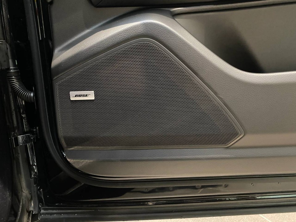 Porsche Cayenne - foto 22