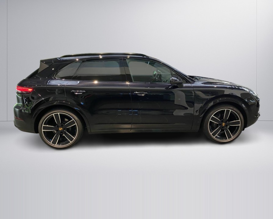 Porsche Cayenne (2)