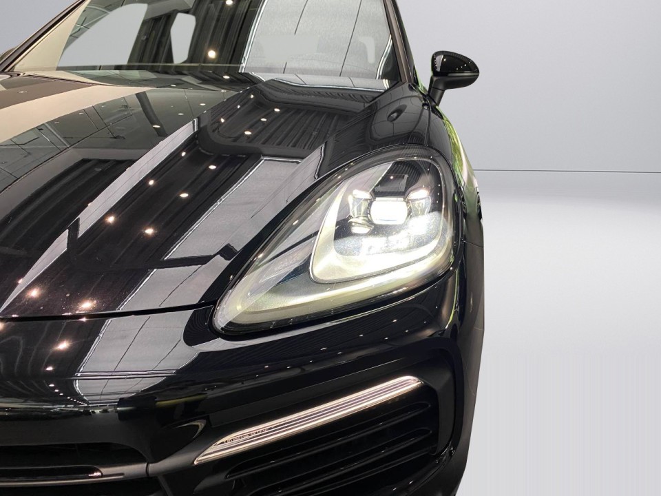 Porsche Cayenne - foto 24