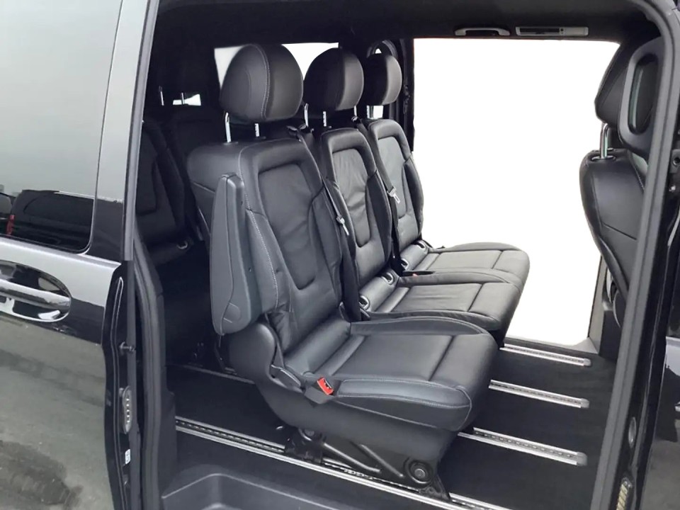 Mercedes-Benz V 300d 4MATIC - foto 9