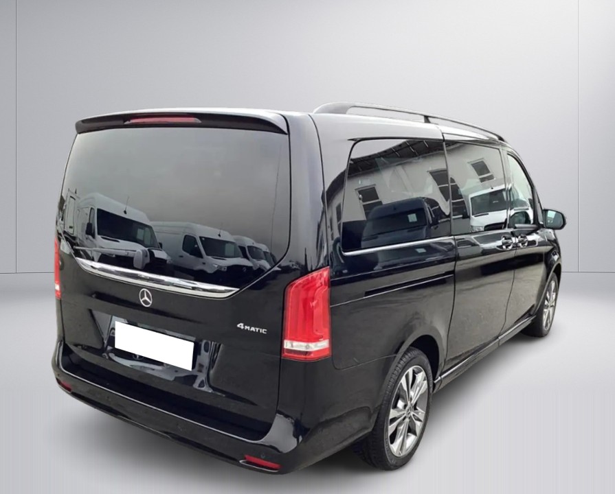 Mercedes-Benz V 300d 4MATIC (3)