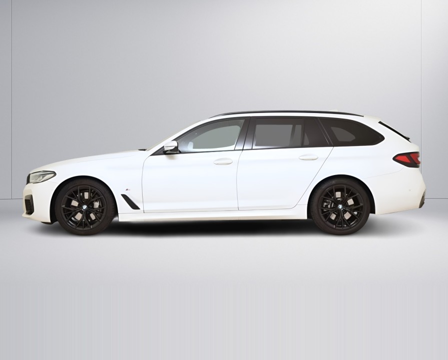 BMW Seria 5 530d xDrive M-Sport (5)