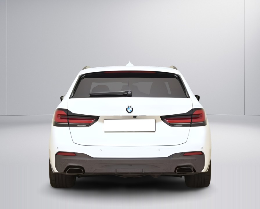BMW Seria 5 530d xDrive M-Sport (4)