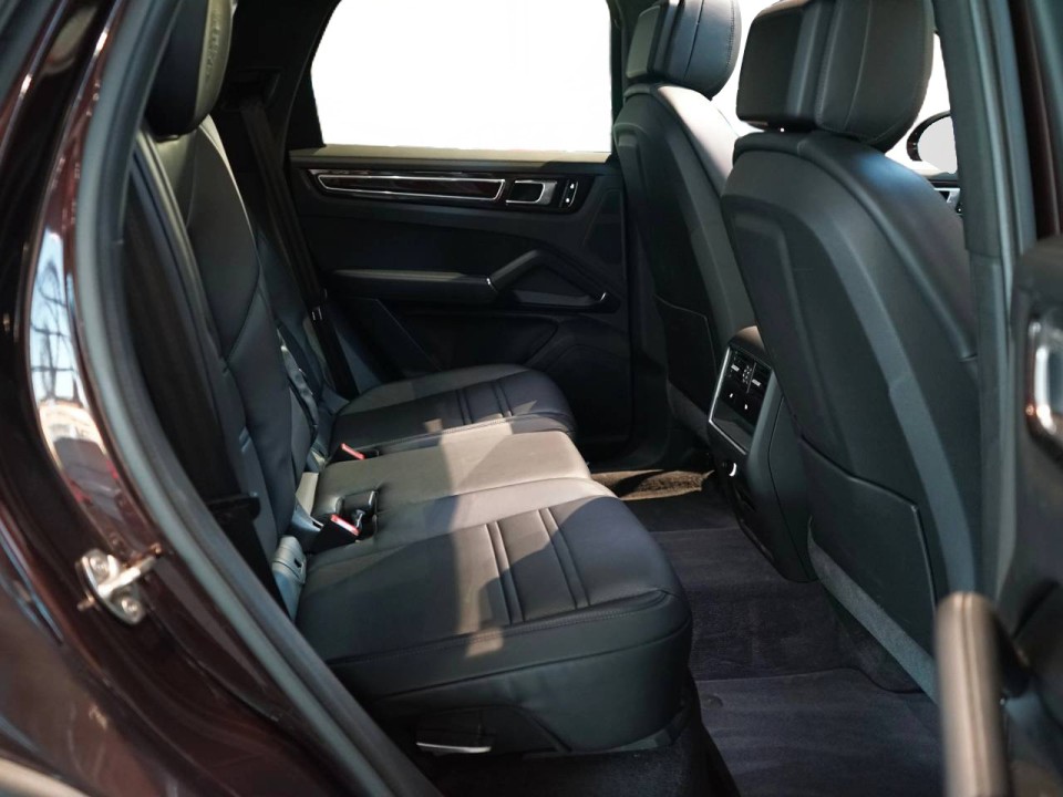 Porsche Cayenne E-Hybrid - foto 11