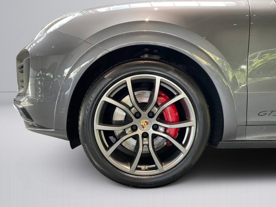 Porsche Cayenne GTS - foto 32