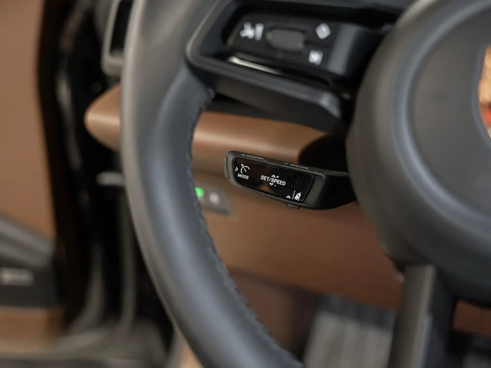 Porsche Macan 4 - foto 11