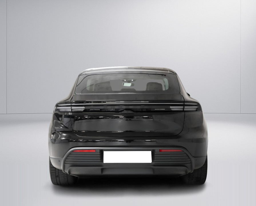 Porsche Macan 4 (4)