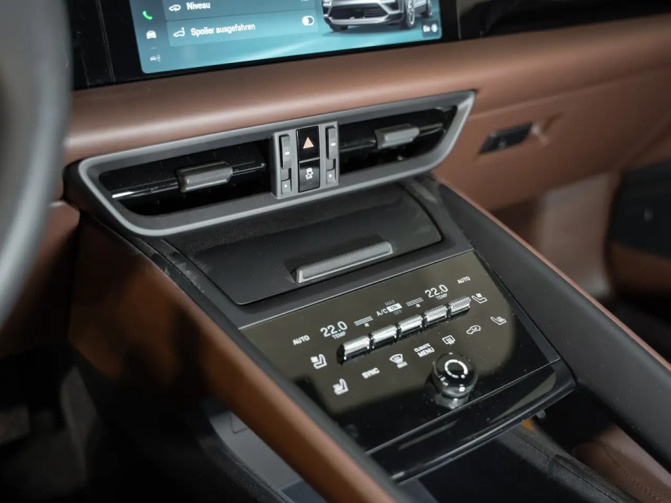 Porsche Macan 4 - foto 14