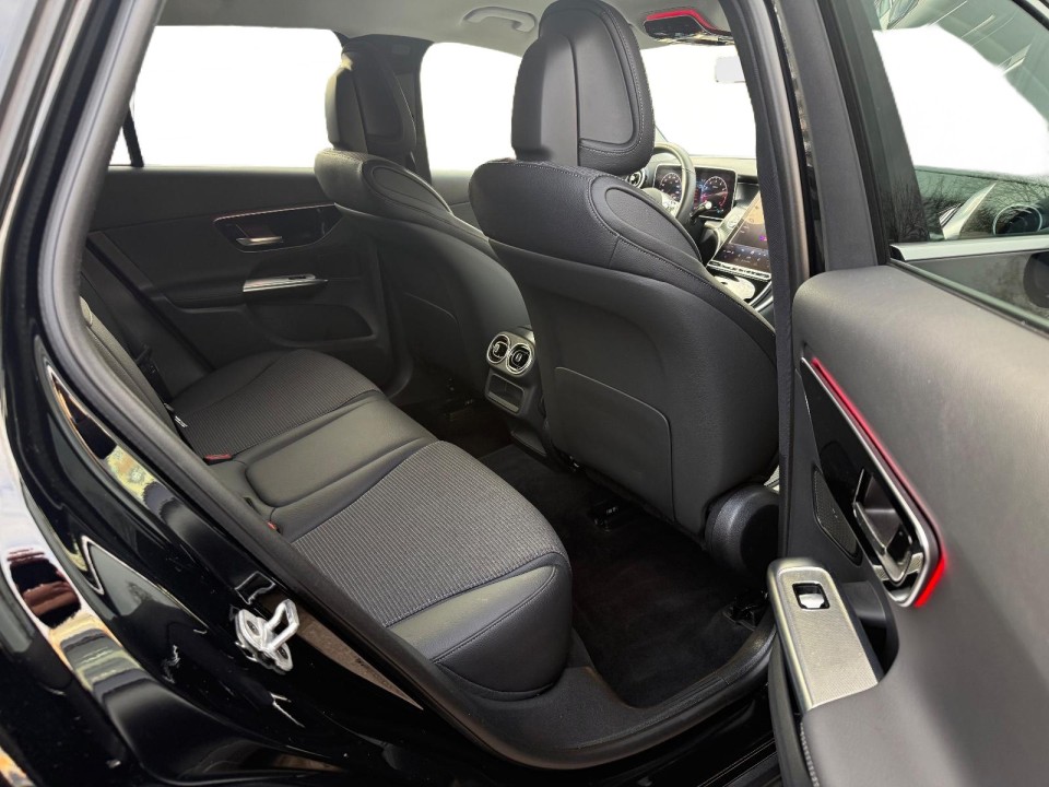 Mercedes-Benz GLC 200 4MATIC - foto 11
