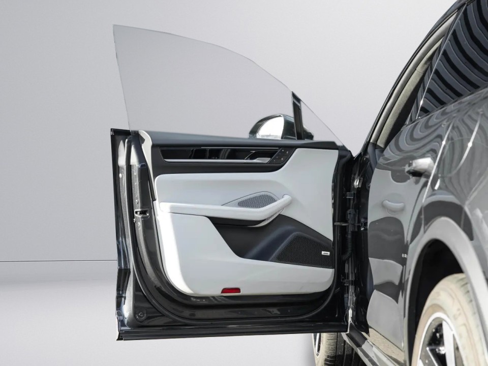 Porsche Macan 4S - foto 24