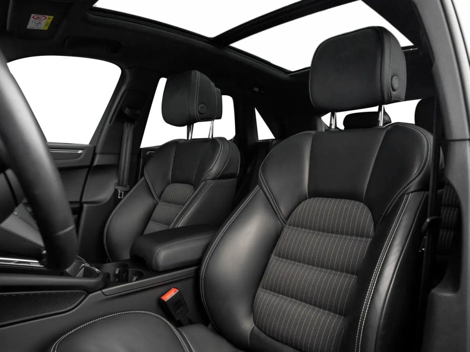 Porsche Macan T - foto 24