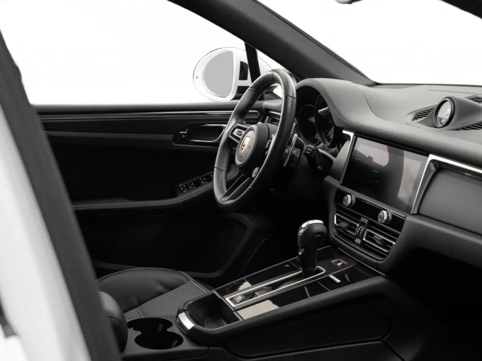 Porsche Macan T - foto 10