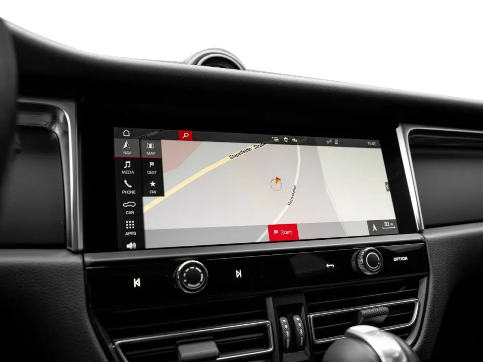 Porsche Macan T - foto 22